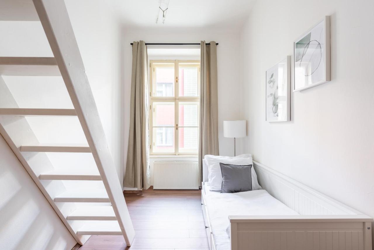 Budget Reznicka apartment Praag Buitenkant foto
